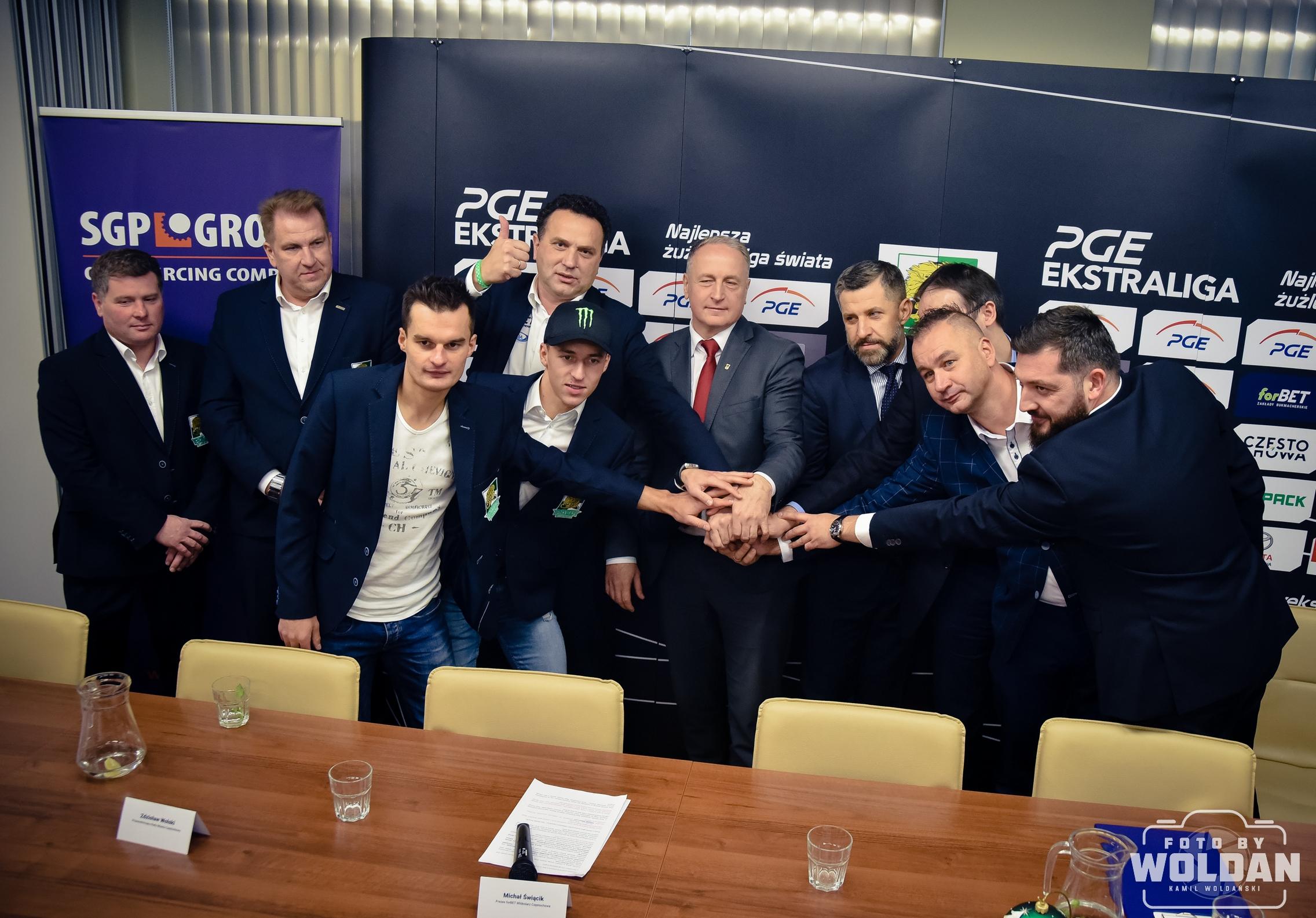 forBET sponsorem tytularnym Włókniarza Częstochowa w sezonie 2019